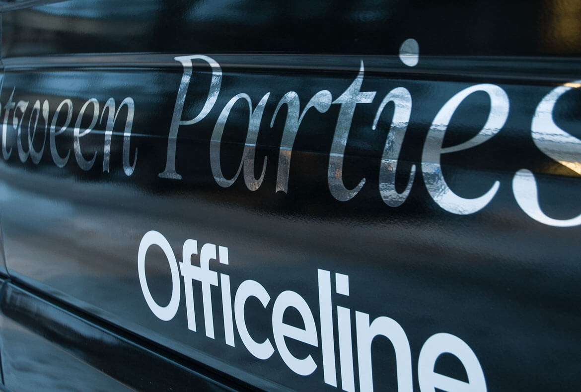 Officeline – The Party Between Parties